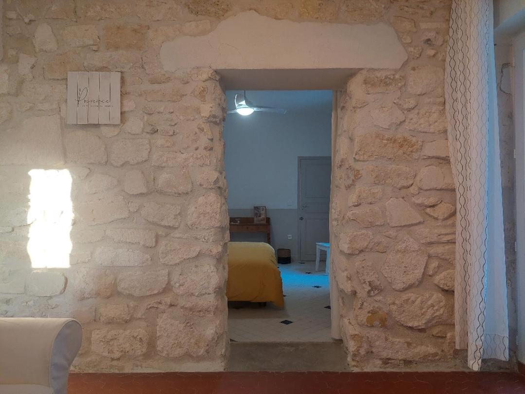 Le Petit Mas Des Alpilles En Provence Βίλα Saint-Étienne-du-Grès Εξωτερικό φωτογραφία